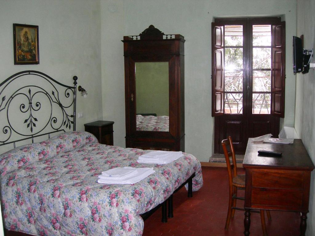 Bed And Breakfast Via Della Piazza ペスカッセーロリ 部屋 写真